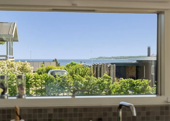 Holiday home Karitte - 300m From The Sea By Interhome